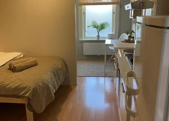 Midt I Byen 特隆赫姆